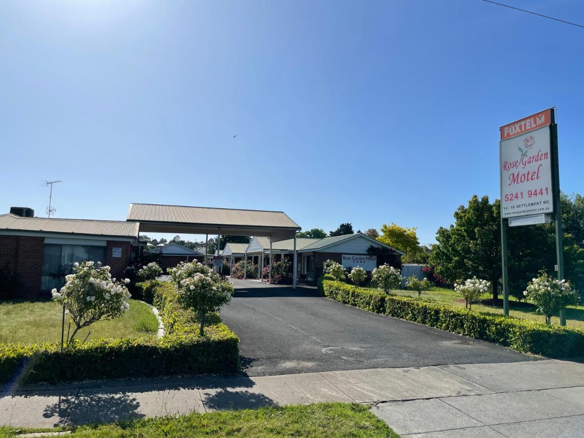 ג'ילונג Rose Garden Motel מראה חיצוני תמונה