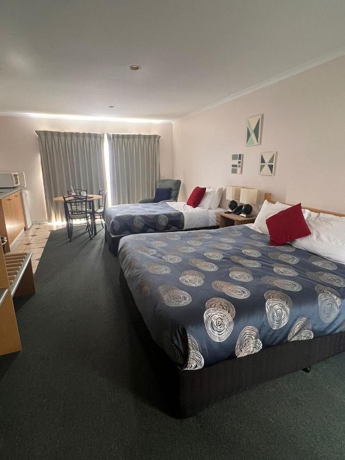 ג'ילונג Rose Garden Motel מראה חיצוני תמונה